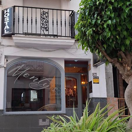 Hostal Montys ネルハ エクステリア 写真